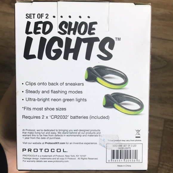 LED Shoe Lights. Green. Safely, running. Clip on. - Picture 4 of 4